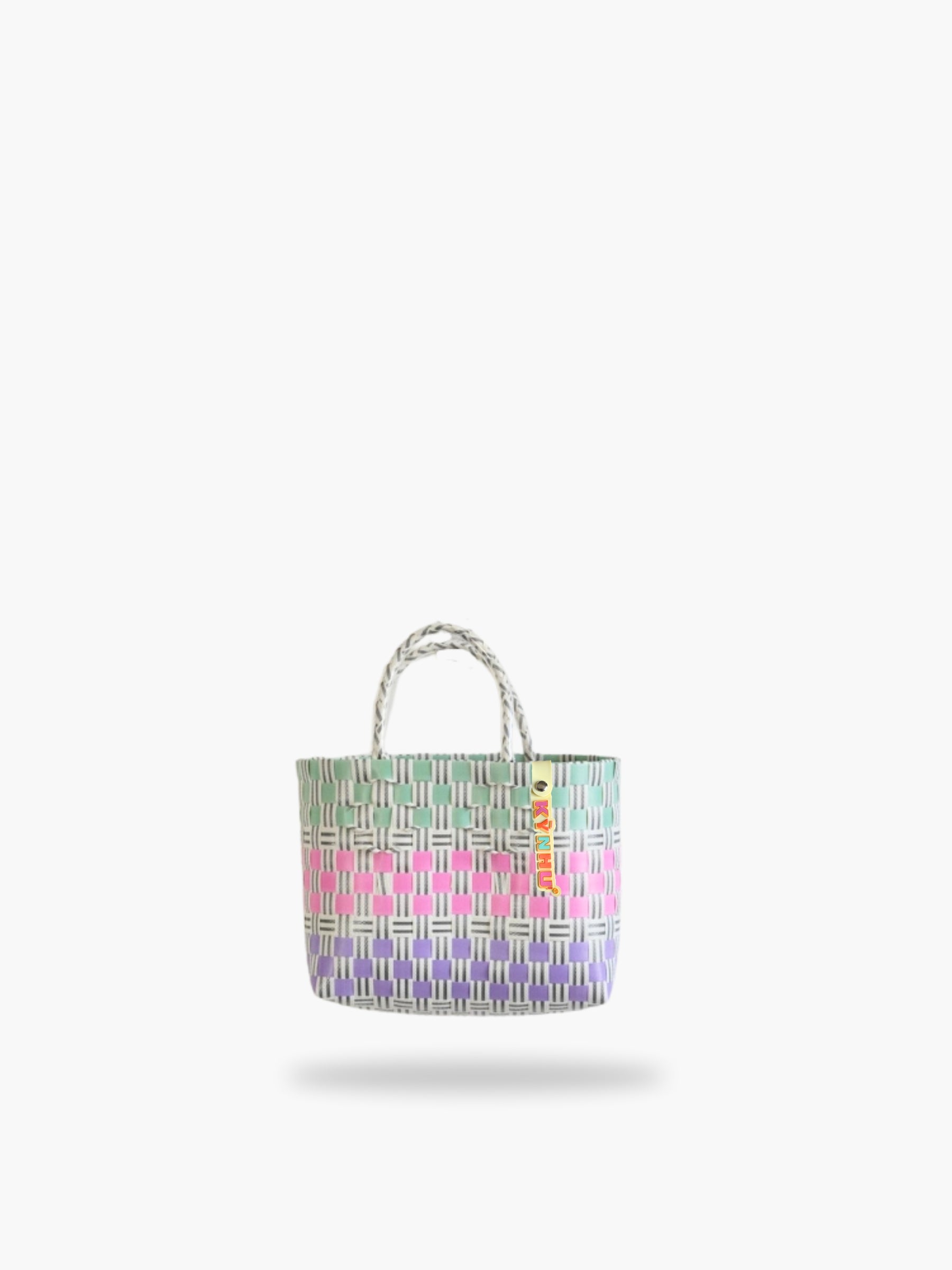 Panier Milkshake Mini – Petit panier cabas pastel, tressé à la main au Vietnam.