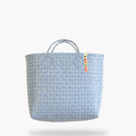 Panier Ciel Midi – Panier tressé à la main au Vietnam, nuances pastel bleues, idéal en sac cabas.